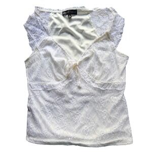 Almost Famous Feminine Lace Overlay V-Neck Cap Sleeve Top Size Medium